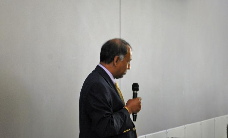 <p>Ajit Yoganathan, who launched the BioE program 25 years ago, shares his thoughts with a packed Petit Institute atrium.</p>