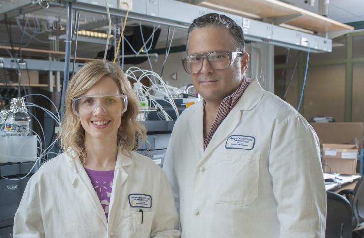 <p>Martha Grover, a professor in Georgia Tech's School of Chemical and Biomolecular Engineering, and Facundo Fernández, a professor in the School of Chemistry and Biochemistry, in Fernández's lab. Credit: Georgia Tech / Christopher Moore</p>