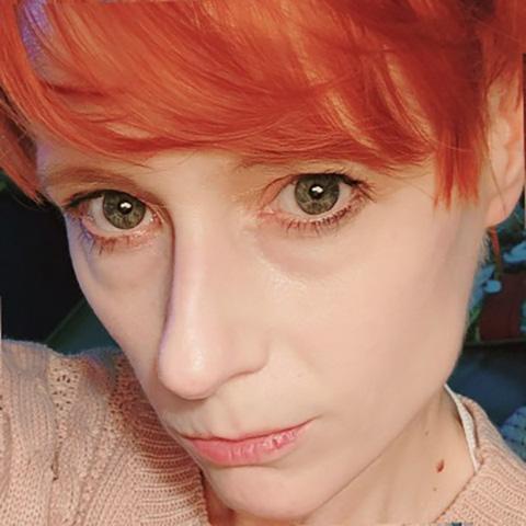 Christa Ernst headshot