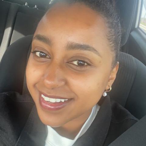 Yanet Chernet headshot