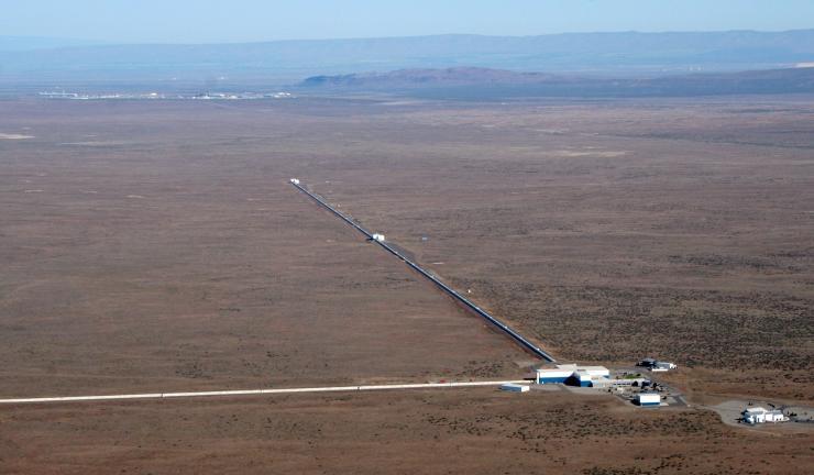 <p>This aerial photograph shows the LIGO facility in Hanford, Washington. The two arms of the observatory are each four kilometers long. (Credit: LIGO Scientific Collaboration)</p>