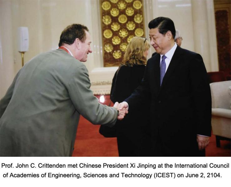 <p>Professor John C. Crittenden met Chinese President Xi Jinping at the International Council of Academies of Engineering, Sciences and Technology (ICEST) on June 2, 2104.</p>