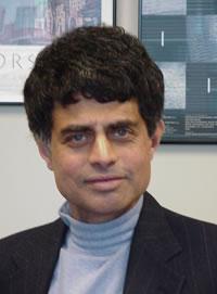 Nikil Jayant received an Indian Institute of Science Distinguished Alumnus Award in December 2008.