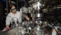 Researcher tests improved vacuum chamber