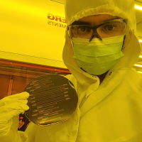 Muneeb Zia in the IEN Cleanroom