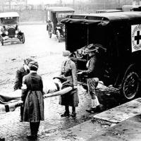 <p>An ambulance in St. Louis, Missouri, picks up a patient believed to be infected with influenza in the 1918-19 Spanish flu pandemic, which killed 50 million people or more worldwide. Credit: National Archives</p>